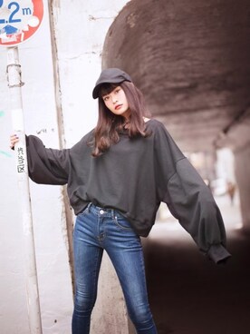 「GRL（グレイル）のアイテム（スウェット）」を使った、GRLグレイル_OFFICIALさん（レディース・167cm）の冬コーディネート