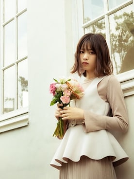 「GRL（グレイル）のアイテム（アクセサリー）」を使った、GRLグレイル_OFFICIALさん（レディース・159cm）の秋コーディネート