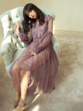 「アイテム（ピアス（両耳用）、グレー系）」を使った、GRLグレイル_OFFICIALさん（レディース・158cm）の秋コーディネート