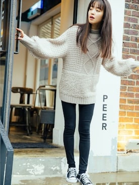 「GRL（グレイル）のアイテム（ピアス（両耳用））」を使った、GRLグレイル_OFFICIALさん（レディース・168cm）の秋コーディネート