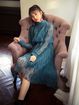 「アイテム（アクセサリー、ピンク系）」を使った、GRLグレイル_OFFICIALさん（レディース・158cm）の冬コーディネート