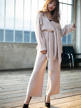 「GRL（グレイル）のアイテム（アクセサリー）」を使った、GRLグレイル_OFFICIALさん（レディース・158cm）の冬コーディネート