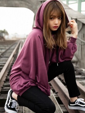 「GRL（グレイル）のアイテム（パーカー）」を使った、GRLグレイル_OFFICIALさん（レディース・158cm）の冬コーディネート