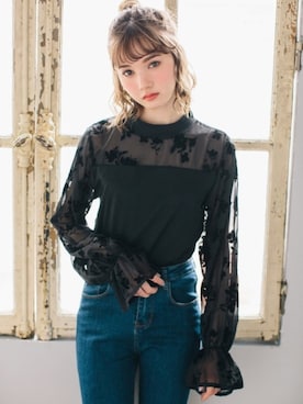 「GRL（グレイル）のアイテム（シャツ/ブラウス）」を使った、GRLグレイル_OFFICIALさん（レディース・161cm）の春コーディネート