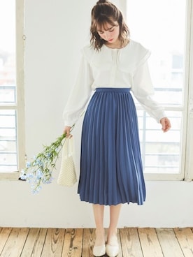 「GRL（グレイル）のアイテム（ピアス（両耳用））」を使った、GRLグレイル_OFFICIALさん（レディース・161cm）の春コーディネート