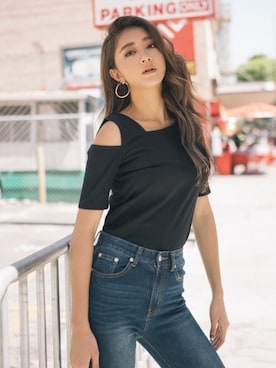 「ワンショルダー」｜「アイテム（アクセサリー）」を使った、GRLグレイル_OFFICIALさん（レディース・166cm）の夏コーディネート