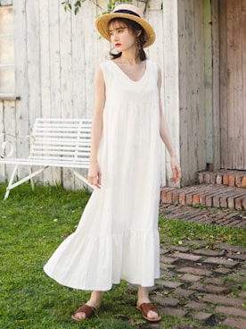 「GRL（グレイル）のクロスベルトデザインフラットサンダル（サンダル）」を使った、GRLグレイル_OFFICIALさん（レディース・161cm）の夏コーディネート