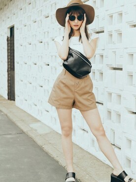 「GRL（グレイル）のアイテム（ボディバッグ/ウエストポーチ）」を使った、GRLグレイル_OFFICIALさん（レディース・165cm）の夏コーディネート