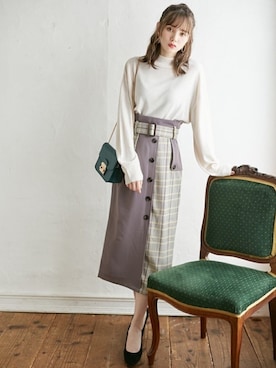 「GRL（グレイル）のアイテム（ピアス（両耳用））」を使った、GRLグレイル_OFFICIALさん（レディース・161cm）の秋コーディネート