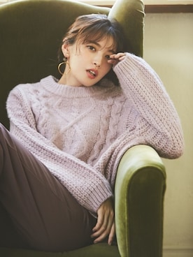 「アイテム（ピアス（両耳用）、グレー系）」を使った、GRLグレイル_OFFICIALさん（レディース・170cm）の秋コーディネート