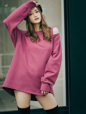 「GRL（グレイル）のアイテム（スウェット）」を使った、GRLグレイル_OFFICIALさん（レディース・165cm）の秋コーディネート