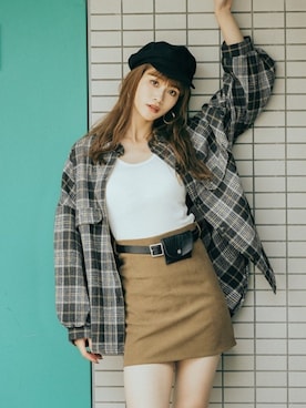 「GRL（グレイル）のアイテム（アクセサリー）」を使った、GRLグレイル_OFFICIALさん（レディース・165cm）の秋コーディネート