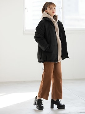 「GRL（グレイル）のアイテム（その他シューズ）」を使った、GRLグレイル_OFFICIALさん（レディース・158cm）の冬コーディネート