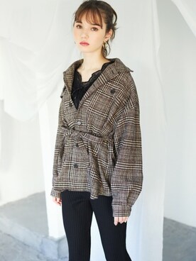 「スカラップ」｜「アイテム（キャミソール）」を使った、GRLグレイル_OFFICIALさん（レディース・161cm）の冬コーディネート