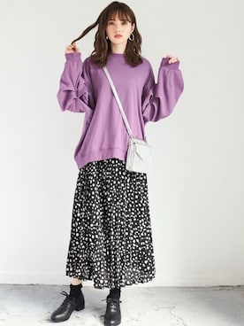 「GRL（グレイル）のアイテム（スウェット）」を使った、GRLグレイル_OFFICIALさん（レディース・161cm）の冬コーディネート