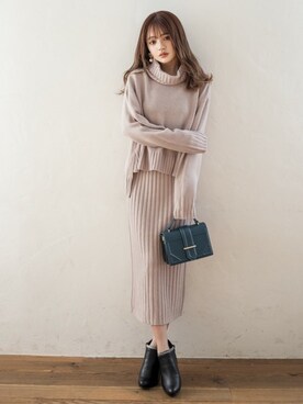 「GRL（グレイル）のアイテム（セットアップ）」を使った、GRLグレイル_OFFICIALさん（レディース・158cm）の冬コーディネート