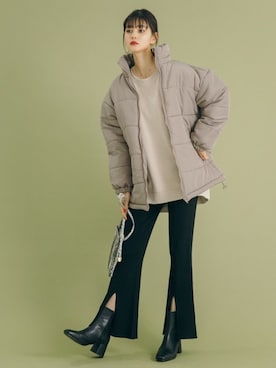 「GRL（グレイル）のアイテム（スウェット）」を使った、GRLグレイル_OFFICIALさん（レディース・163cm）の冬コーディネート