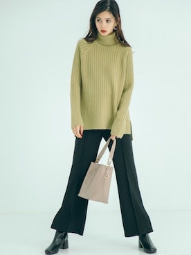 「グレイル」｜「アイテム（ブーツ）」を使った、GRLグレイル_OFFICIALさん（レディース・163cm）の冬コーディネート