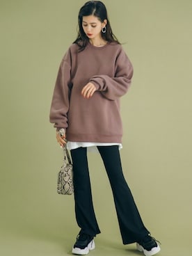 「GRL（グレイル）のアイテム（スウェット）」を使った、GRLグレイル_OFFICIALさん（レディース・163cm）の冬コーディネート