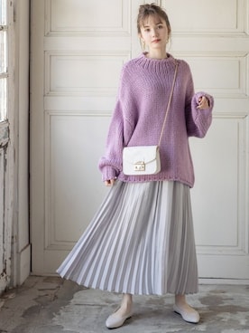 「アイテム（ゴールド系）」を使った、GRLグレイル_OFFICIALさん（レディース・161cm）の冬コーディネート