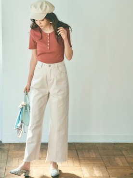 「GRL（グレイル）のアイテム（Tシャツ/カットソー）」を使った、GRLグレイル_OFFICIALさん（レディース・163cm）の春コーディネート