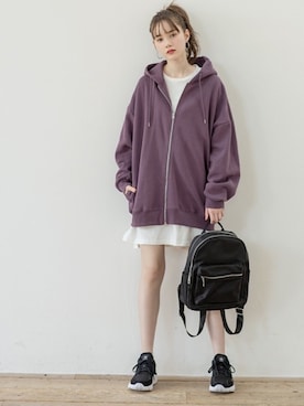 「GRL（グレイル）のアイテム（パーカー）」を使った、GRLグレイル_OFFICIALさん（レディース・161cm）の春コーディネート