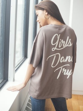 「GRL（グレイル）のアイテム（ピアス（両耳用））」を使った、GRLグレイル_OFFICIALさん（レディース・166cm）の春コーディネート