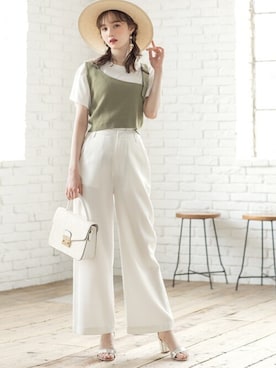 「GRL（グレイル）のアイテム（Tシャツ/カットソー）」を使った、GRLグレイル_OFFICIALさん（レディース・161cm）の春コーディネート