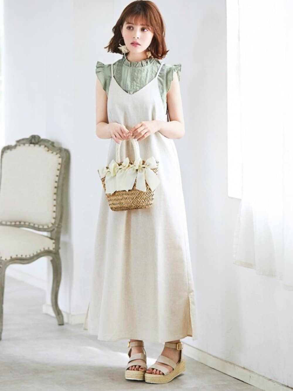 フリルブラウスXキャミソールワンピースセットを使った人気