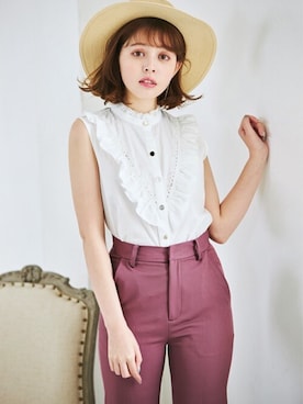 「GRL（グレイル）のセンタープレスフレアパンツ（その他パンツ）」を使った、GRLグレイル_OFFICIALさん（レディース・160cm）の春コーディネート