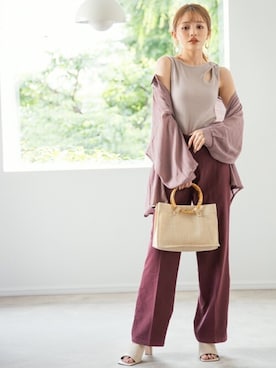 「アイテム（タンクトップ、ベージュ系）」を使った、GRLグレイル_OFFICIALさん（レディース・158cm）の夏コーディネート