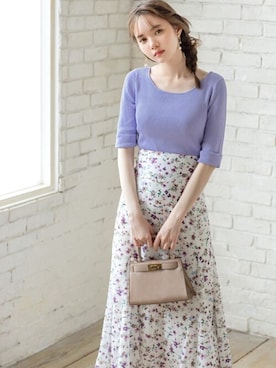 「GRL（グレイル）のアイテム（Tシャツ/カットソー）」を使った、GRLグレイル_OFFICIALさん（レディース・161cm）の夏コーディネート