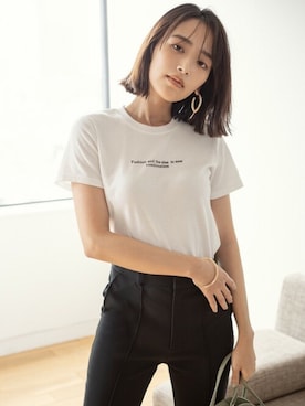 「GRL（グレイル）のアイテム（Tシャツ/カットソー）」を使った、GRLグレイル_OFFICIALさん（レディース・160cm）の夏コーディネート