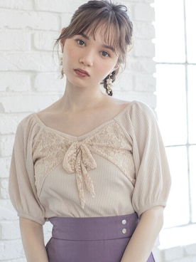 「GRL（グレイル）のアイテム（Tシャツ/カットソー）」を使った、GRLグレイル_OFFICIALさん（レディース・161cm）の夏コーディネート