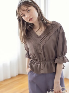 「アイテム（トップス、ブラウン系）」を使った、GRLグレイル_OFFICIALさん（レディース・161cm）の夏コーディネート