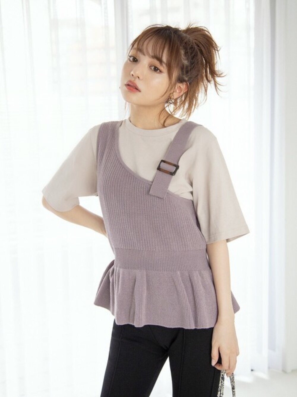 GRL ペプラムニットビスチェXTシャツセット 面倒くさい