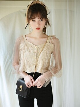 「GRL（グレイル）のアイテム（シャツ/ブラウス）」を使った、GRLグレイル_OFFICIALさん（レディース・161cm）の秋コーディネート