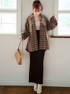 「GRL（グレイル）のリブニットロングスカート（スカート）」を使った、GRLグレイル_OFFICIALさん（レディース・161cm）の秋コーディネート