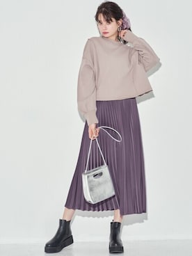 「GRL（グレイル）のアイテム（スウェット）」を使った、GRLグレイル_OFFICIALさん（レディース・168cm）の冬コーディネート