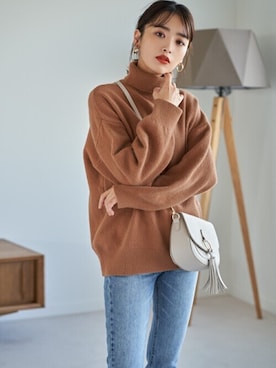 「GRL（グレイル）のアイテム（デニムパンツ）」を使った、GRLグレイル_OFFICIALさん（レディース・160cm）の冬コーディネート