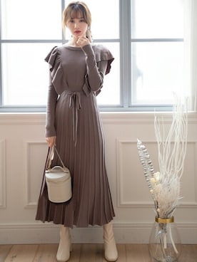 「グレイル」｜「アイテム（ブーツ）」を使った、GRLグレイル_OFFICIALさん（レディース・161cm）の冬コーディネート