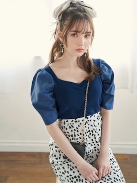 「GRL（グレイル）のアイテム（Tシャツ/カットソー）」を使った、GRLグレイル_OFFICIALさん（レディース・161cm）の春コーディネート