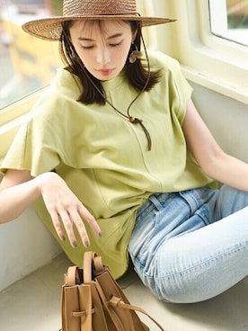 「GRL（グレイル）のアイテム（デニムパンツ）」を使った、GRLグレイル_OFFICIALさん（レディース・170cm）の夏コーディネート