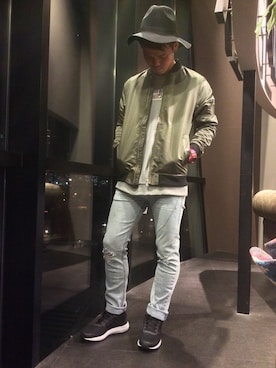 「アイテム（MA-1）」を使った、ryoumaさん（メンズ・170cm）の春コーディネート