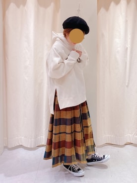 「CONVERSE（コンバース）のconverse（コンバース） ALL STAR OX（オールスターOX）（スニーカー）」を使った、さわこさん（レディース・155cm）の秋コーディネート