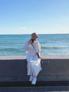 「海」｜「アイテム（シャツワンピース）」を使った、annさん（レディース・162cm）の秋コーディネート