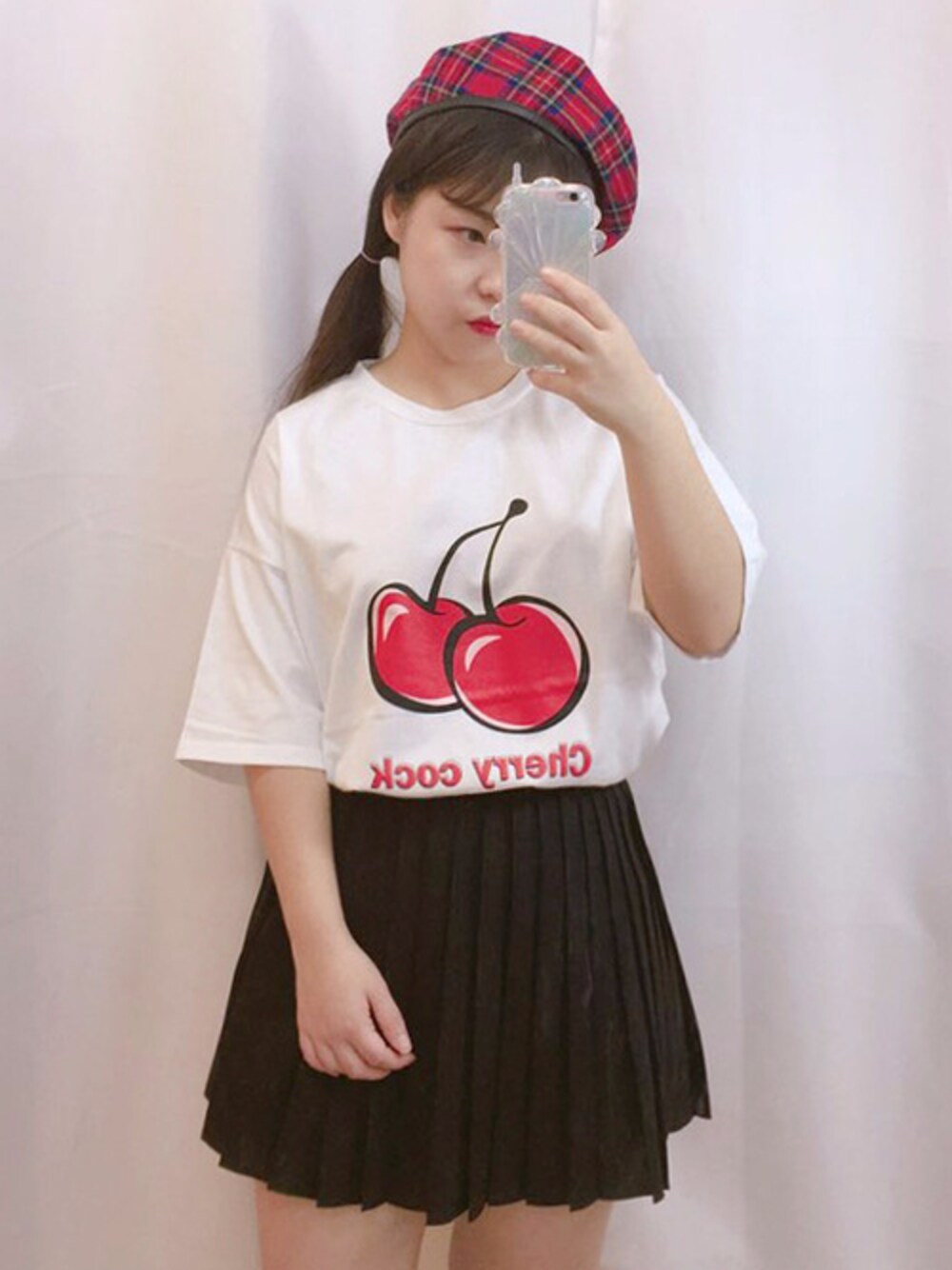 「カジュアル、シンプル、ベレー帽、帽子、プチプラ、春コーデ、ラクチンコーデ、オールドミッキー、oldmickey」｜「OLDMICKEY のシンプルチェックベレー帽(P000BKMT)（ハンチング/ベレー帽、レッド系）」を使った、oldmickey_jpさん（レディース・150cm）の春コーディネートの1枚目の写真