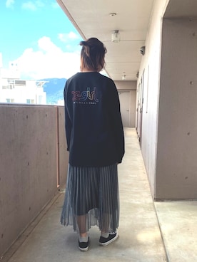 「JEANASIS（ジーナシス）のシアーシャイニープリーツスカート/876109（スカート）」を使った、ayari ☺︎さん（レディース・162cm・10代）の秋コーディネート
