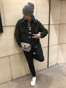 「ニットキャップ」｜「アイテム（その他アウター）」を使った、a.k.a集合場所さん（メンズ・180cm）の冬コーディネート