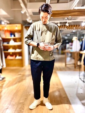 「coenスタッフスタイリング」｜「アイテム（チノパンツ）」を使った、まいけるさん（メンズ・181cm）の春コーディネート